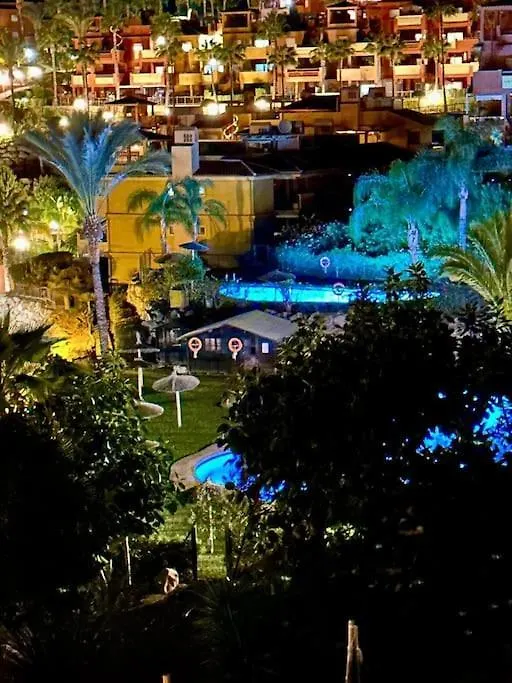 Apartment In La Reserva De Marbella