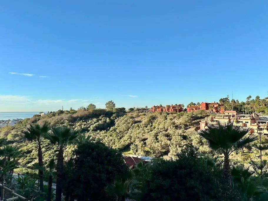Apartment In La Reserva De Marbella